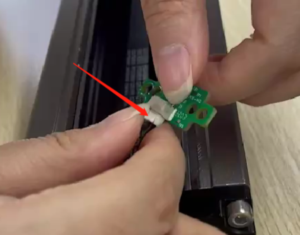 Artisan's Linear Module hits the limit switch and generates noise