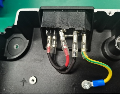 j1_rocker_switch_cables.jpg